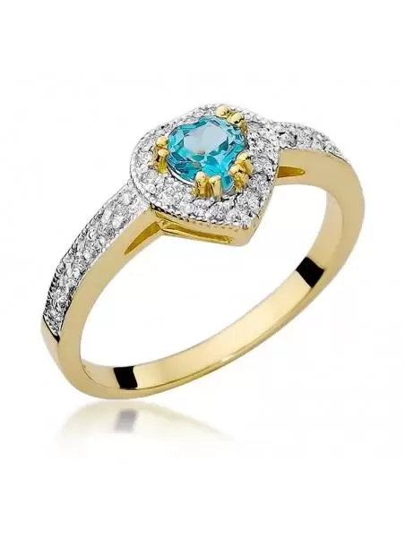 Ring 14kt Gold with Topaz with a 0.50 ct and 31 Diamonds 0,21 ct