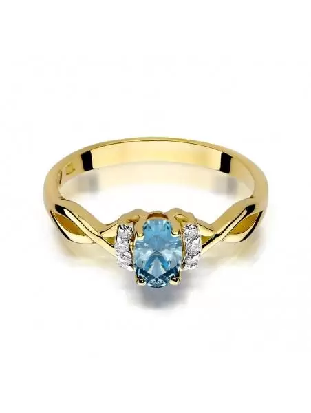 Ring 14kt Gold with Topaz with a 0.50 ct and 6 Diamonds 0.05 ct